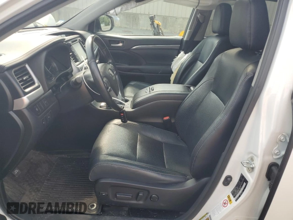 2019 Toyota Highlander Hybrid Limited with VIN 5TDDGRFH0KS078518, listed as a Copart auction lot 60562235 with 132,425 mi miles and Salvage title. Bid and sale history available at DreamBid. Image 7.