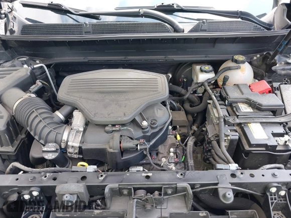 2022 GMC Acadia Denali with VIN 1GKKNXLSXNZ175038, listed as a IAAI auction lot 42463525 with 28,875 mi miles and . Bid and sale history available at DreamBid. Image 10.