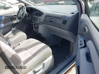 2002 Toyota Sienna LE with VIN 4T3ZF13C02U421846, listed as a IAAI auction lot 42250815 with 182,268 mi miles and . Bid and sale history available at DreamBid. Image 5.