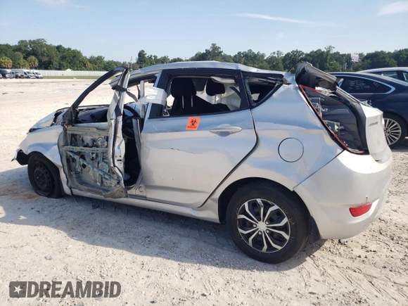 2013 Hyundai Accent GS z VIN KMHCT5AE3DU081887, wystawiony jako Copart lot #63272094 z przebiegiem 124 523 mil mil oraz Nie do naprawy • Non repairable. Historia ofert i sprzedaży dostępna na DreamBid. Obrazek 2.