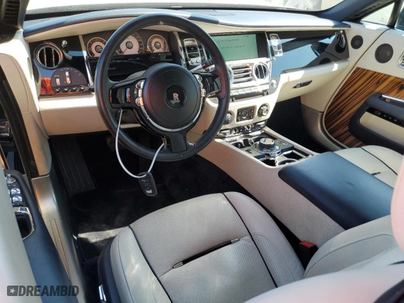 2014 Rolls-Royce Wraith with VIN SCA665C58EUX84660, listed as a Copart auction lot 76050444 with 46,271 mi miles and Salvage Title. Bid and sale history available at carsss.com. Image 8.