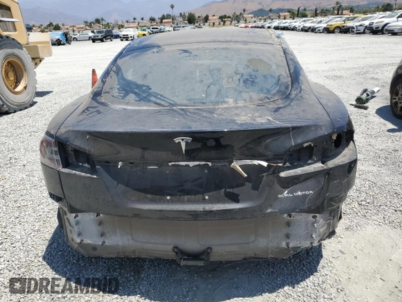2020 Tesla Model S Long Range z VIN 5YJSA1E29LF415944, wystawiony jako Copart lot #65743095 z przebiegiem 44 216 mil mil oraz Czysty tytuł • Clean title. Historia ofert i sprzedaży dostępna na DreamBid. Obrazek 6.
