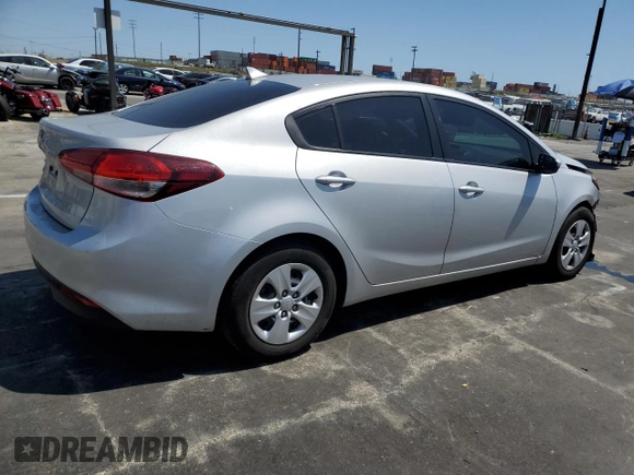 2018 Kia Forte LX with VIN 3KPFK4A70JE209058, listed as a Copart auction lot 52252145 with 39,392 mi miles and Salvage Title. Bid and sale history available at carsss.com. Image 3.