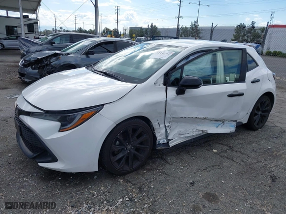 2020 Toyota Corolla Hatchback SE with VIN JTND4RBE4L3098838, listed as a IAAI auction lot 41442762 with 86,708 mi miles. Bid and sale history available at carsss.com. Image 17.