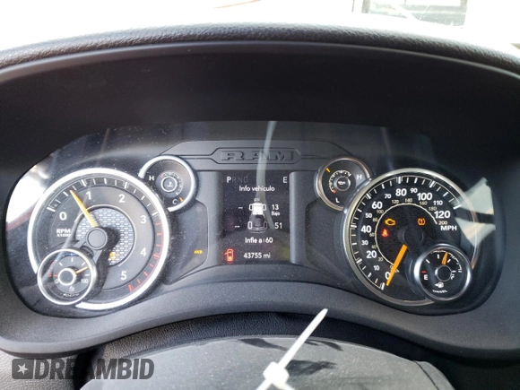 2022 Ram 2500 Tradesman z VIN 3C6UR5HLXNG319256, wystawiony jako Copart lot #77614424 z przebiegiem 43 755 mil mil oraz Szkoda całkowita • Salvage title. Historia ofert i sprzedaży dostępna na DreamBid. Obrazek 9.