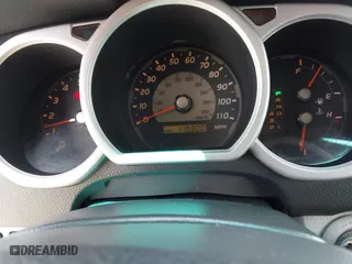 2005 Toyota 4Runner SR5 with VIN JTEBU14R150056589, listed as a IAAI auction lot 42077670 with 115,900 mi miles. Bid and sale history available at carsss.com. Image 7.