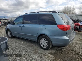 2008 Toyota Sienna CE with VIN 5TDZK23C88S134752, listed as a Copart auction lot 51851835 with 225,368 mi miles and Salvage Title. Bid and sale history available at carsss.com. Image 2.