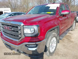 2019 GMC Sierra 1500 SLE z VIN 2GTV2MEC1K1212973, wystawiony jako IAAI lot #41856568 z przebiegiem 32 852 mil mil oraz . Historia ofert i sprzedaży dostępna na DreamBid. Obrazek 17.
