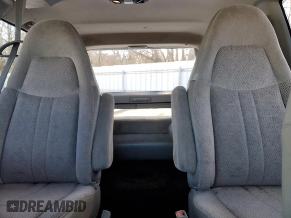 1998 Chevrolet Astro with VIN 1GNEL19WXWB111590, listed as a Copart auction lot 83527884 with 161,137 mi miles and Salvage Title. Bid and sale history available at carsss.com. Image 10.