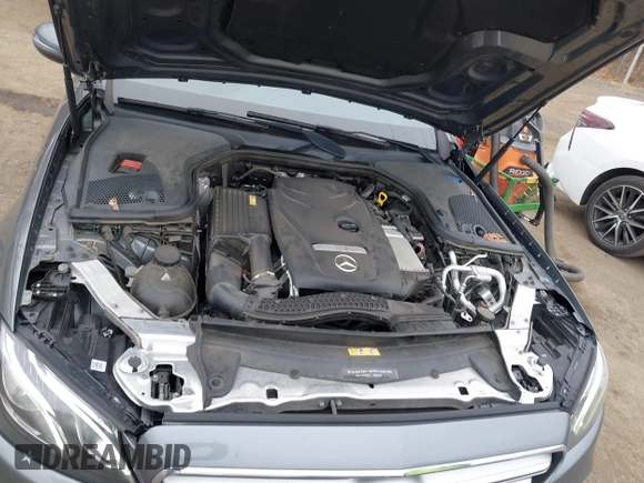 2017 Mercedes-Benz E 300 Luxury with VIN WDDZF4KB9HA082060, listed as a IAAI auction lot 41776706 with 79,565 mi miles and . Bid and sale history available at DreamBid. Image 10.