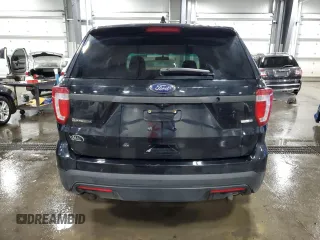 2016 Ford Utility Police Interceptor with VIN 1FM5K8AR0GGC67843, listed as a Copart auction lot 72233174 with 121,027 mi miles and Salvage Title. Bid and sale history available at carsss.com. Image 6.