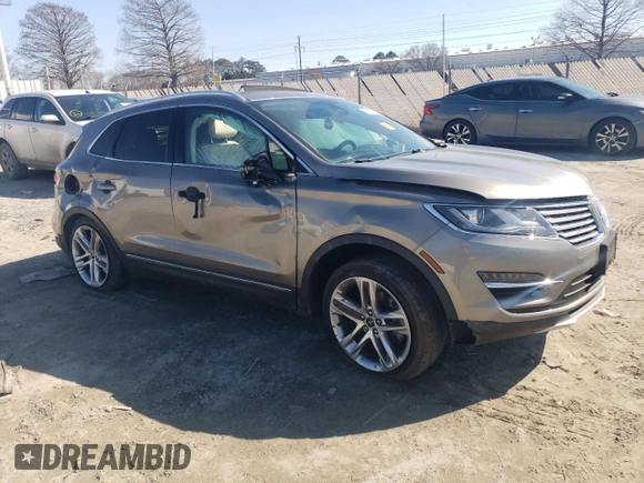 2016 Lincoln MKC Reserve with VIN 5LMCJ3D98GUJ21407, listed as a Copart auction lot 46851895 with 51,133 mi miles and Salvage title. Bid and sale history available at DreamBid. Image 4.
