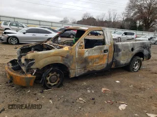 2014 Ford F-150 XL with VIN 1FTMF1CM0EKD57212, listed as a Copart auction lot 85117754 with 0 mi miles and Non Repairable. Bid and sale history available at carsss.com. Image 1.