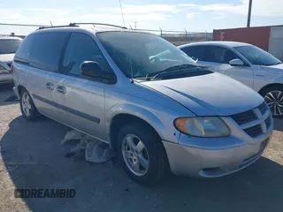 2006 Dodge Caravan SXT with VIN 1D8GP45R86B738085, listed as a IAAI auction lot 41259249 with 235,595 mi miles. Bid and sale history available at carsss.com. Image 1.