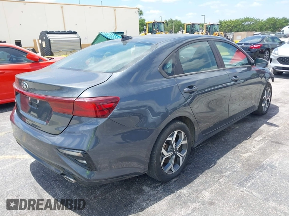 2021 Kia Forte LXS with VIN 3KPF24AD1ME353955, listed as a IAAI auction lot 42160127 with 61,719 mi miles. Bid and sale history available at carsss.com. Image 4.