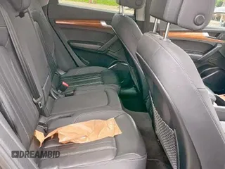 2021 Audi Q5 Premium z VIN WA1AAAFY8M2003513, wystawiony jako Copart lot #59569575 z przebiegiem 87 242 mil mil oraz Czysty tytuł • Clean title. Historia ofert i sprzedaży dostępna na DreamBid. Obrazek 6.