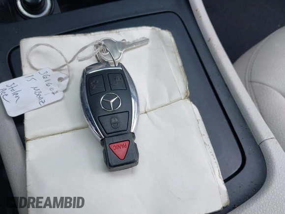 2015 Mercedes-Benz GLA 250 z VIN WDCTG4GB0FJ114889, wystawiony jako IAAI lot #42049338 z przebiegiem 83 676 mil mil oraz . Historia ofert i sprzedaży dostępna na DreamBid. Obrazek 11.