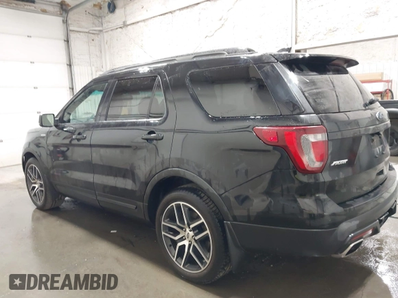 2017 Ford Explorer Sport z VIN 1FM5K8GT1HGB00329, wystawiony jako IAAI lot #42702719 z przebiegiem 102 877 mil mil oraz . Historia ofert i sprzedaży dostępna na DreamBid. Obrazek 14.
