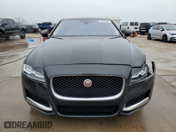 2017 Jaguar XF 35t Premium with VIN SAJBD4BV0HCY32804, listed as a Copart auction lot 44735975 with 66,040 mi miles and Salvage Title. Bid and sale history available at carsss.com. Image 5.