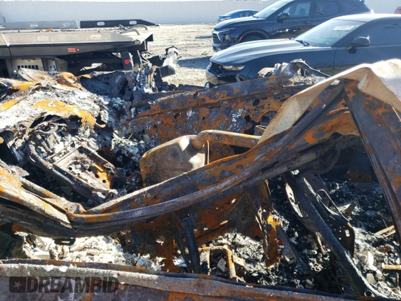 2021 Honda CR-V EX-L z VIN 2HKRW1H83MH414100, wystawiony jako Copart lot #48463535 z przebiegiem Nie podano mil oraz Nie do naprawy • Non repairable. Historia ofert i sprzedaży dostępna na DreamBid. Obrazek 11.