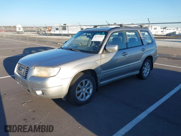 2006 Subaru Forester 2.5 X w/Premium Pkg with VIN JF1SG65636H751579, listed as a IAAI auction lot 41775125 with 259,294 mi miles. Bid and sale history available at carsss.com. Image 2.