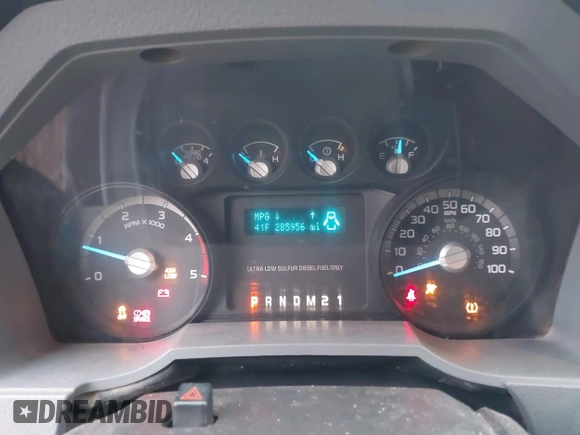 2012 Ford F-250 XL with VIN 1FT7W2BT1CEA61428, listed as a IAAI auction lot 41672658 with 285,956 mi miles and . Bid and sale history available at DreamBid. Image 7.
