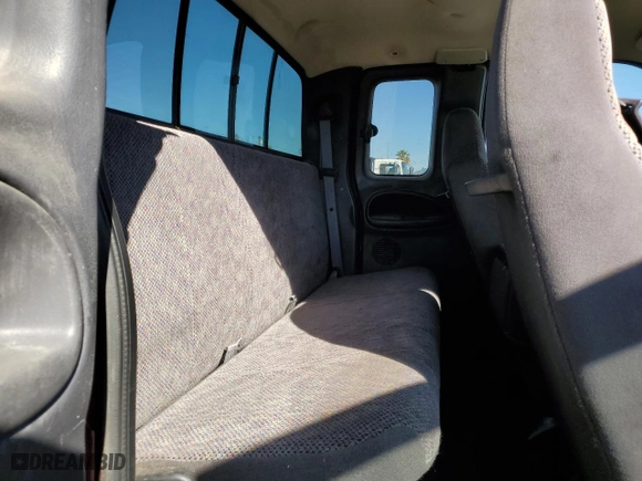 2000 Dodge Ram 1500 with VIN 3B7HF13Z6YG139252, listed as a Copart auction lot 47796595 with 149,542 mi miles and Clean Title. Bid and sale history available at carsss.com. Image 10.