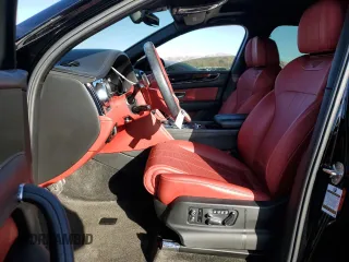 2019 Bentley Bentayga V8 z VIN SJAAM2ZV5KC024154, wystawiony jako Copart lot #74990344 z przebiegiem 41 589 mil mil oraz Szkoda całkowita • Salvage title. Historia ofert i sprzedaży dostępna na DreamBid. Obrazek 7.