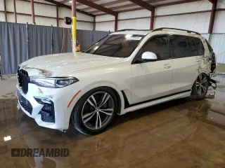 2022 BMW X7 M50i with VIN 5UXCX6C06N9J55872, listed as a Copart auction lot 67270444 with 0 mi miles and Salvage Title. Bid and sale history available at carsss.com. Image 1.