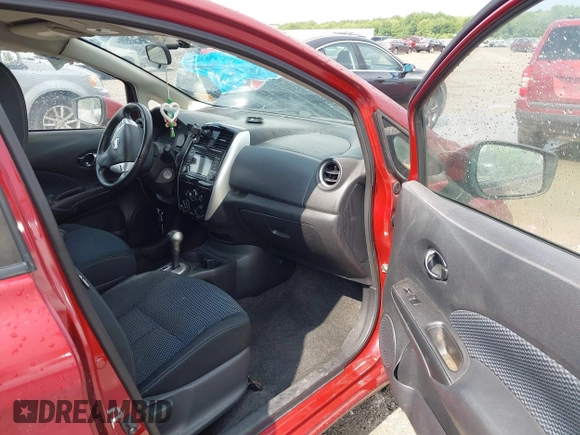 2016 Nissan Note S z VIN 3N1CE2CP3GL360432, wystawiony jako IAAI lot #42531604 z przebiegiem 84 196 mil mil oraz . Historia ofert i sprzedaży dostępna na DreamBid. Obrazek 5.