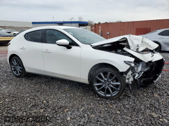 2020 Mazda Mazda3 Hatchback with VIN JM1BPALM9L1160837, listed as a Copart auction lot 50511745 with 41,896 mi miles and Salvage Title. Bid and sale history available at carsss.com. Image 4.
