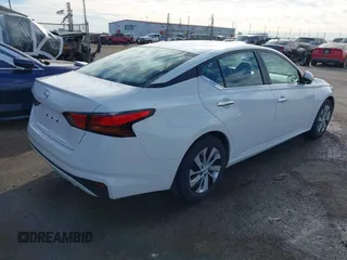 2022 Nissan Altima 2.5 S with VIN 1N4BL4BV9NN328663, listed as a IAAI auction lot 41046723 with 67,259 mi miles. Bid and sale history available at carsss.com. Image 4.
