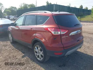 2015 Ford Escape Titanium с VIN 1FMCU9J93FUC86328, выставлен на аукционе IAAI как лот 42489826 с пробегом 213 146 миль миль и . История ставок и продаж доступна на DreamBid. Изображение 3.