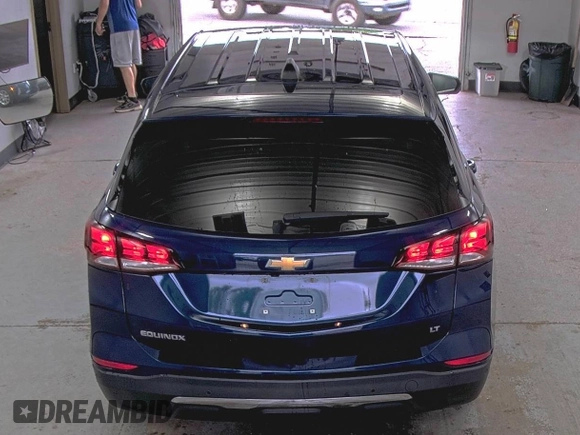 2022 Chevrolet Equinox LT z VIN 3GNAXJEV0NL132106, wystawiony jako IAAI lot #42387293 z przebiegiem 67 764 mil mil oraz . Historia ofert i sprzedaży dostępna na DreamBid. Obrazek 25.