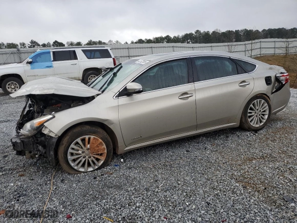 2015 Toyota Avalon Hybrid XLE Touring with VIN 4T1BD1EB3FU043435, listed as a Copart auction lot 44162085 with 137,180 mi miles and Salvage Title. Bid and sale history available at carsss.com. Image 1.