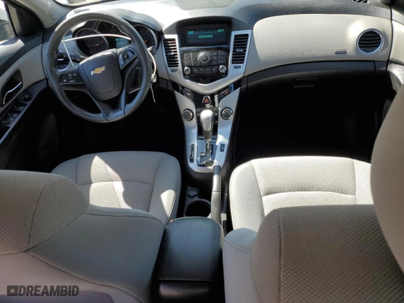 2015 Chevrolet Cruze LT with VIN 1G1PC5SB1F7286600, listed as a Copart auction lot 52152485 with 153,151 mi miles and Salvage Title. Bid and sale history available at carsss.com. Image 8.