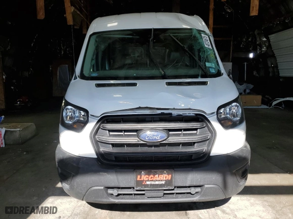 2020 Ford Transit Cargo Van with VIN 1FTBR1C82LKA33516, listed as a Copart auction lot 48724675 with 51,824 mi miles and Salvage Title. Bid and sale history available at carsss.com. Image 5.