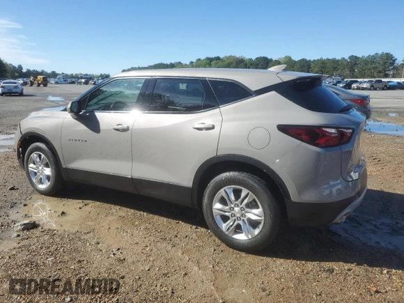 2021 Chevrolet Blazer LT z VIN 3GNKBCR47MS572022, wystawiony jako Copart lot #49887885 z przebiegiem 22 274 mil mil oraz Szkoda całkowita • Salvage title. Historia ofert i sprzedaży dostępna na DreamBid. Obrazek 2.