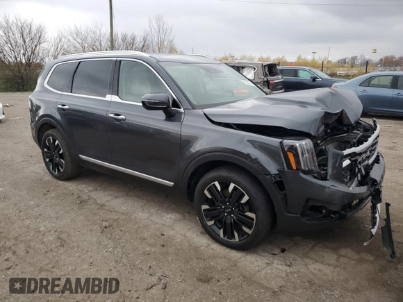 2023 Kia Telluride SX with VIN 5XYP54GC6PG380134, listed as a Copart auction lot 82046514 with 17,720 mi miles and Salvage title. Bid and sale history available at DreamBid. Image 4.