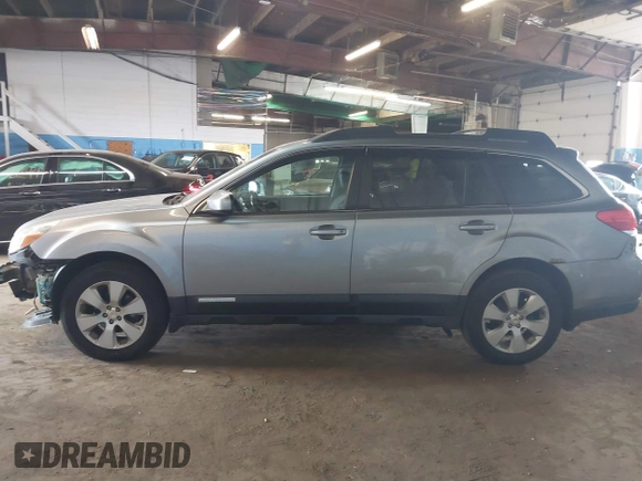 2010 Subaru Outback Limited with VIN 4S4BRBJC8A3385399, listed as a IAAI auction lot 42308329 with 195,008 mi miles and . Bid and sale history available at DreamBid. Image 14.