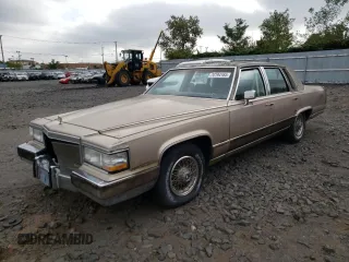 1992 Cadillac Brougham z VIN 1G6DW5479NR710170, wystawiony jako Copart lot #70194164 z przebiegiem Nie podano mil oraz Nie do naprawy. Historia ofert i sprzedaży dostępna na DreamBid. Obrazek 1.