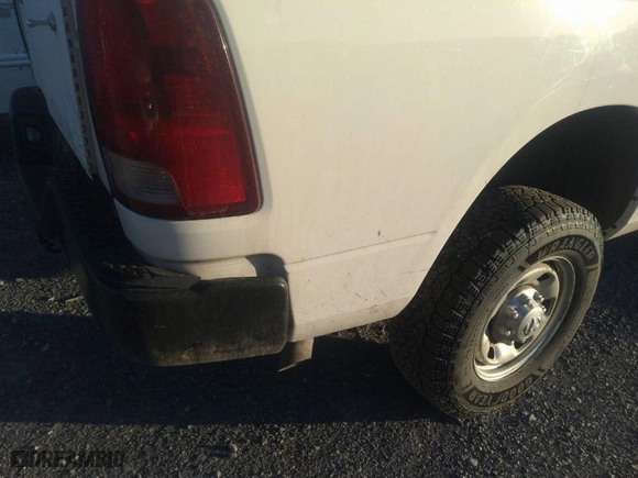 2018 Ram 2500 Tradesman with VIN 3C6TR5HT0JG314024, listed as a IAAI auction lot 41683156 with 77,425 mi miles. Bid and sale history available at carsss.com. Image 6.