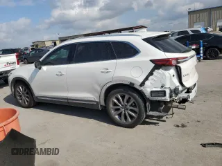 2021 Mazda CX-9 Grand Touring with VIN JM3TCADY2M0519977, listed as a Copart auction lot 76137724 with 31,306 mi miles and Salvage title. Bid and sale history available at DreamBid. Image 2.