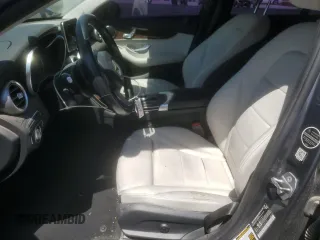 2017 Mercedes-Benz C 300 с VIN 55SWF4JB0HU185193, выставлен на аукционе Copart как лот 61036025 с пробегом 128 352 миль миль и Чистый • Clean title. История ставок и продаж доступна на DreamBid. Изображение 7.