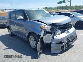 2012 Scion xB z VIN JTLZE4FE9CJ027526, wystawiony jako IAAI lot #42201508 z przebiegiem 111 464 mil mil oraz . Historia ofert i sprzedaży dostępna na DreamBid. Obrazek 1.