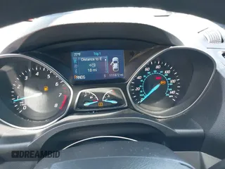 2015 Ford Escape SE with VIN 1FMCU0G91FUC65044, listed as a IAAI auction lot 42083688 with 111,972 mi miles and . Bid and sale history available at carsss.com. Image 7.