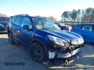 2024 Subaru Forester Sport with VIN JF2SKAEC7RH456119, listed as a IAAI auction lot 41405345 with 13,395 mi miles. Bid and sale history available at carsss.com. Image 1.