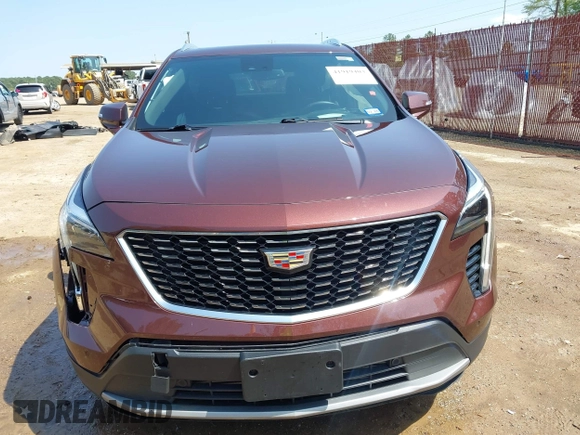 2023 Cadillac XT4 AWD Premium Luxury with VIN 1GYFZDR46PF125499, listed as a IAAI auction lot 41919403 with 44,647 mi miles and . Bid and sale history available at carsss.com. Image 12.