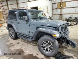 2024 Jeep Wrangler Willys with VIN 1C4PJXAG4RW260511, listed as a Copart auction lot 42425645 with 11,996 mi miles and Salvage title. Bid and sale history available at DreamBid. Image 4.