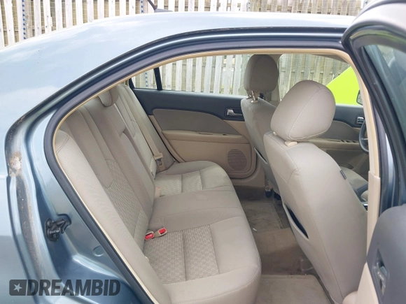 2012 Ford Fusion SE with VIN 3FAHP0HA5CR264255, listed as a IAAI auction lot 42649304 with 127,463 mi miles and . Bid and sale history available at DreamBid. Image 8.